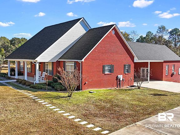 3rd image of 103 Darryl Dawe Ln