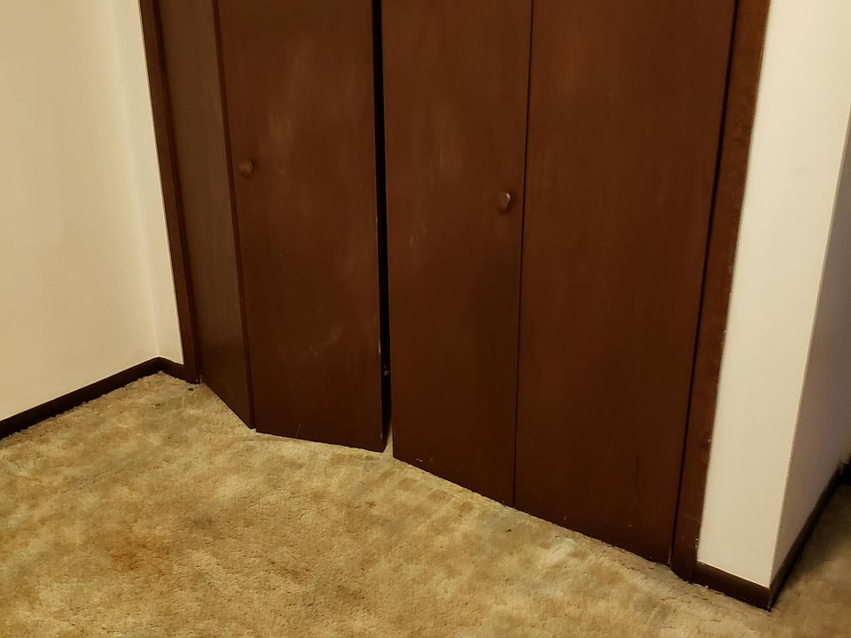2nd image of 21595 Semler Rd APT 204