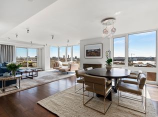 975 Memorial Dr APT 1008, Cambridge, MA 02138