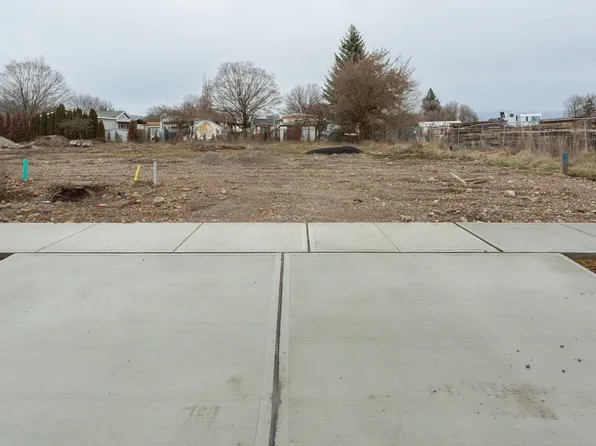 4304 N Blake Rd, Spokane, WA 99216