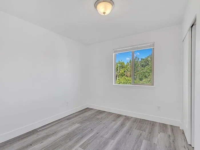 12 W Stauffer Ln — Photo 14
