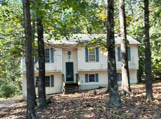 621 Platt Mountain Ln, Inwood, WV 25428