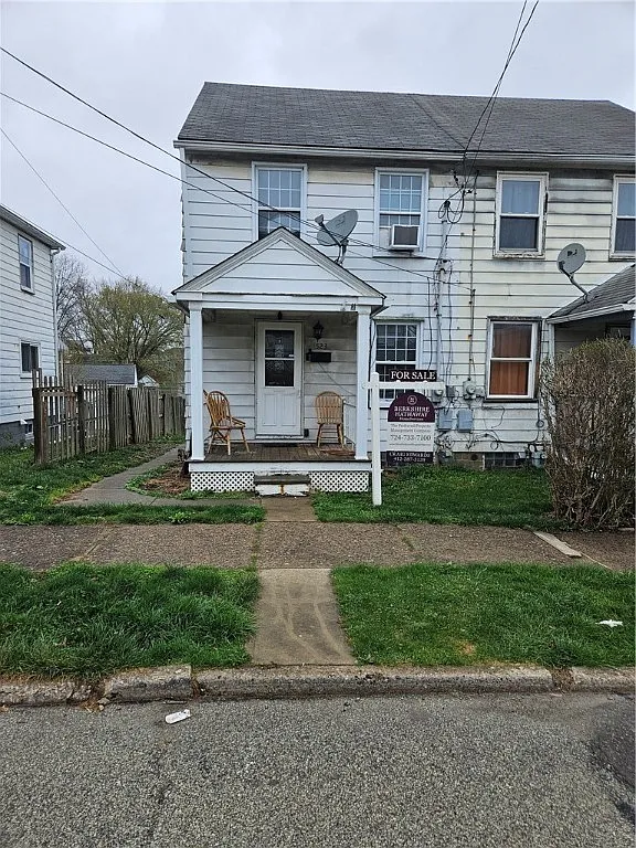 523 Farnsworth Ave photo 1