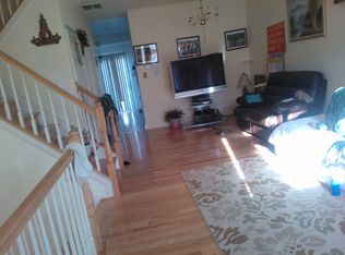 13108 Kidwell Field Rd, Herndon, VA 20171