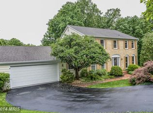 11019 Blenheim Dr, Oakton, VA 22124