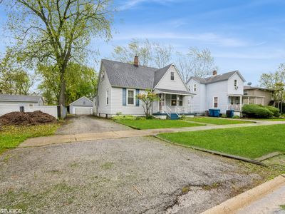 3137 Peoria St, Steger, IL, 60475