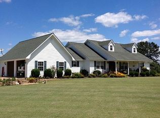 5490 Damon Rd, Michie, TN 38357