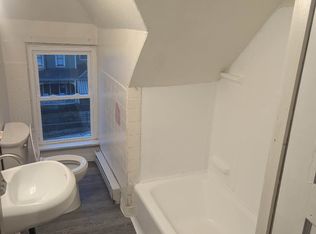 512 E Chestnut St #3, Washington, PA