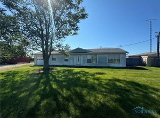 5008 Bradner Rd, Fostoria, OH 44830