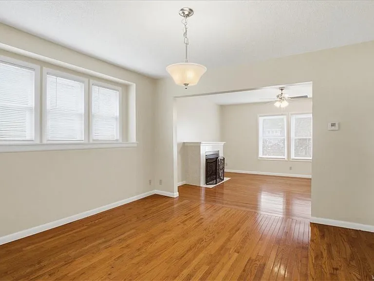 315 Crestwood Ave #2 — Photo 9