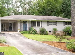 5460 Walker Rd, Stone Mountain, GA 30088