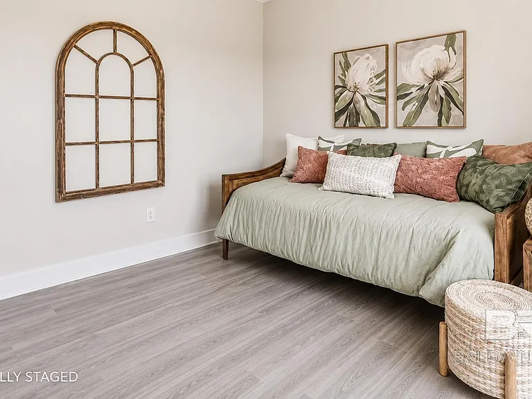 420 Parkerman Ave — Photo 15