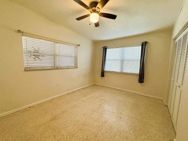 4379 Conway Blvd — Photo 12
