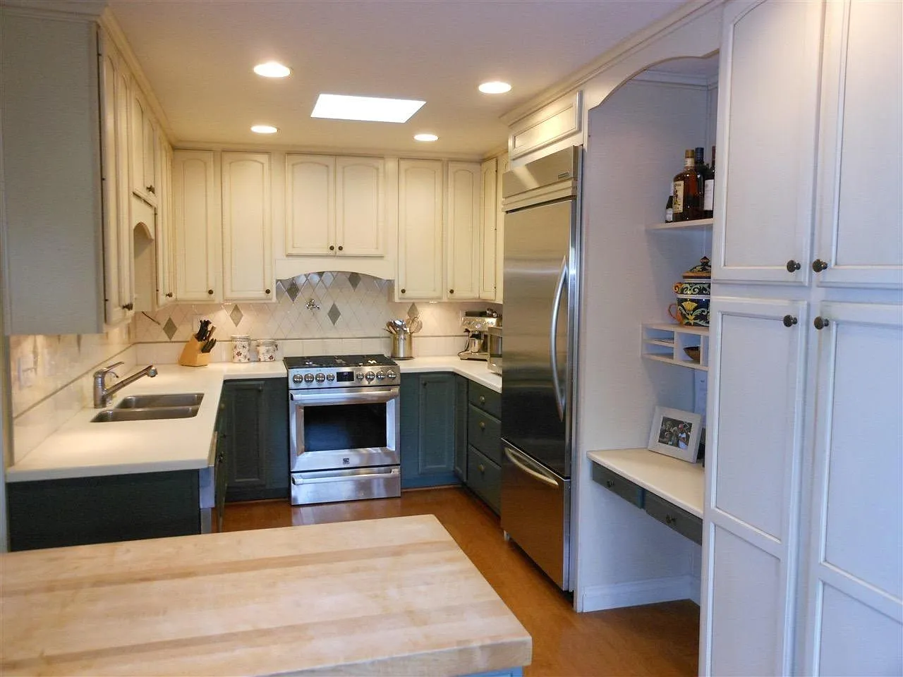 10640 Trigal Way — Photo 3