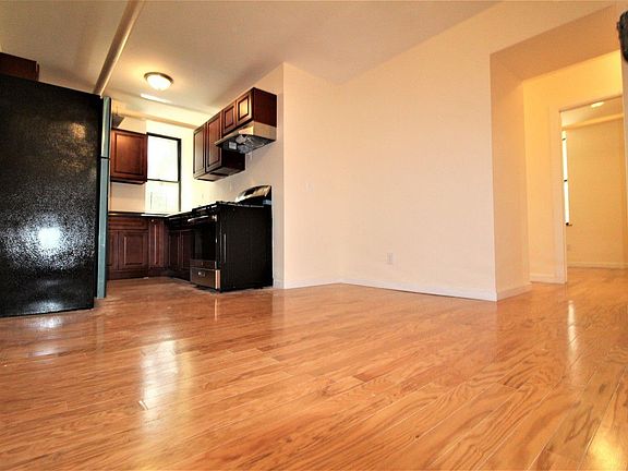 3rd image of 518 W 134th St APT 21