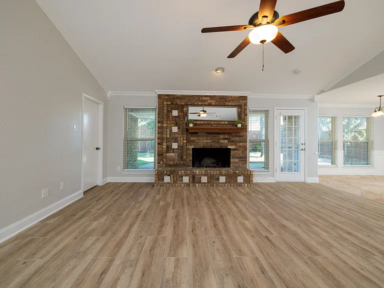 5 Llano Dr — Photo 5