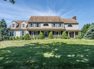21 Bluebird Ct, Flemington, NJ 08822