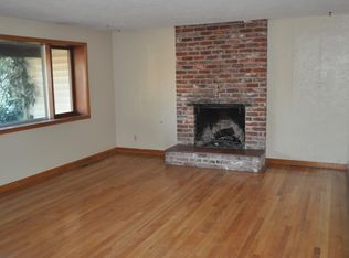 9725 SE Mill St, Portland, OR 97216