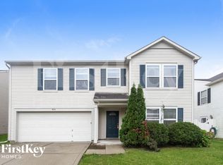9151 Amberleigh Dr, Plainfield, IN 46168