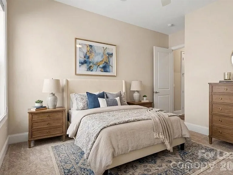 2026 Lake Como Dr — Photo 21