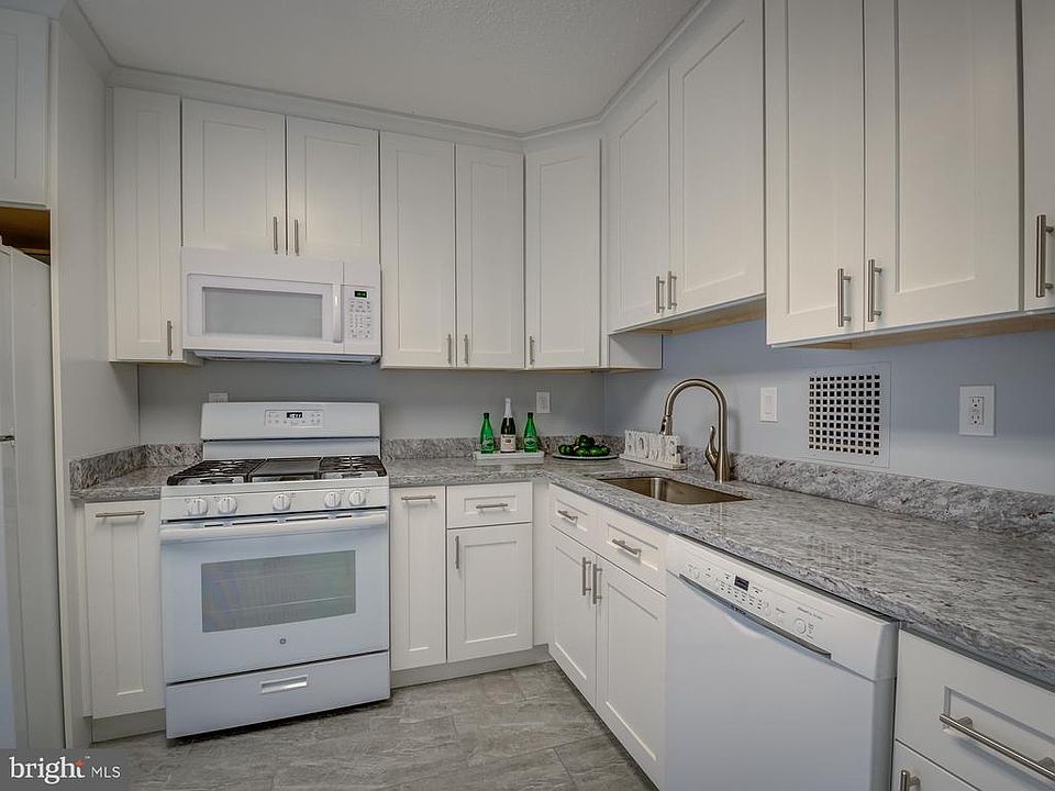 1st image of 3705 S George Mason Dr APT 1410S