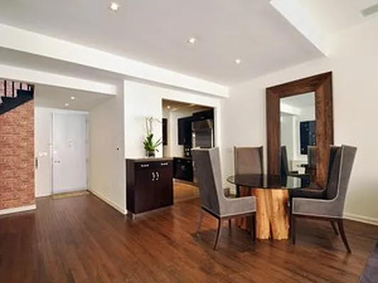 Rented by Corcoran | media 22
