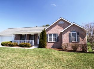 254 E Bailey Rd, Lewisburg, WV 24901