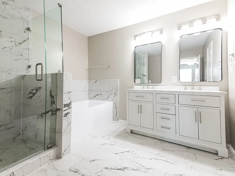 1435 Foxwood Ln — Photo 10