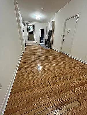 5th image of 422 E 77th St APT 1RE