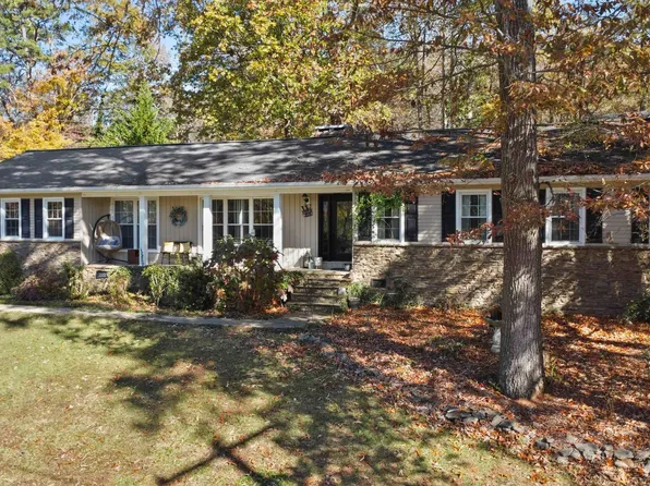 3425 Clemons Rd, Scottsboro, AL 35769