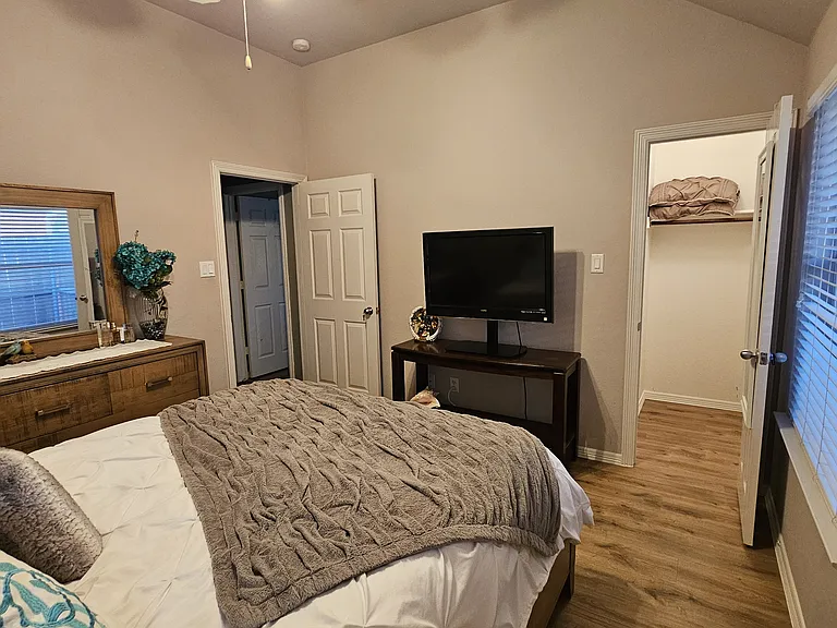 505 Sycamore Ln — Photo 15