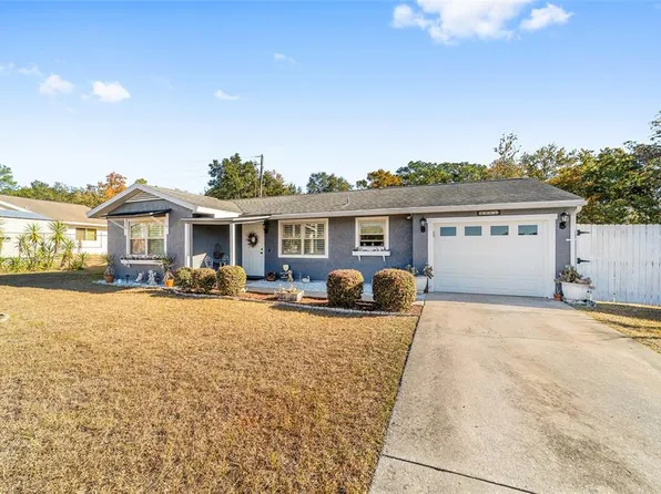 8909 SE 90th Avenue Rd, Ocala, FL 34472