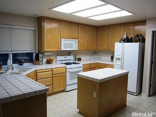 2nd image of 398 Anacapa Dr