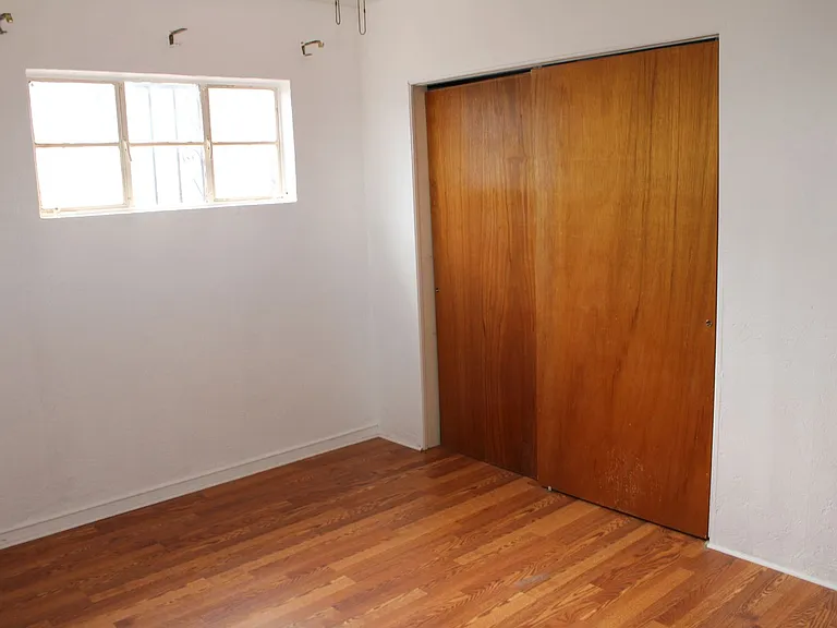 3221 Monroe Ave — Photo 15