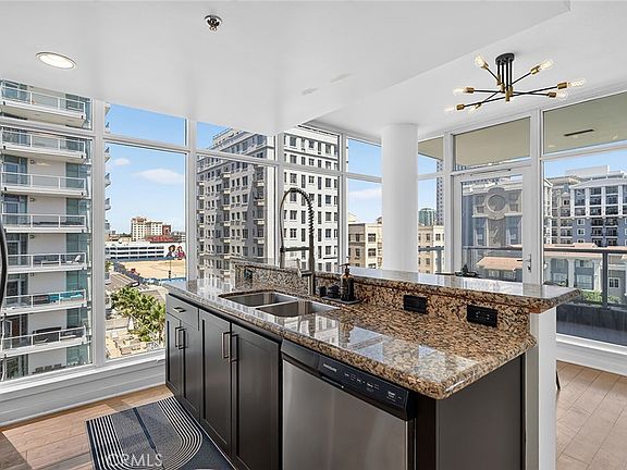 5th image of 411 W Seaside Way Unit 601