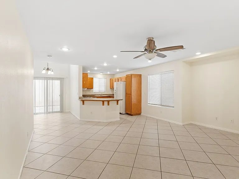 7268 Vinca Rd — Photo 9