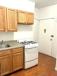 Rented by Haute Residences 