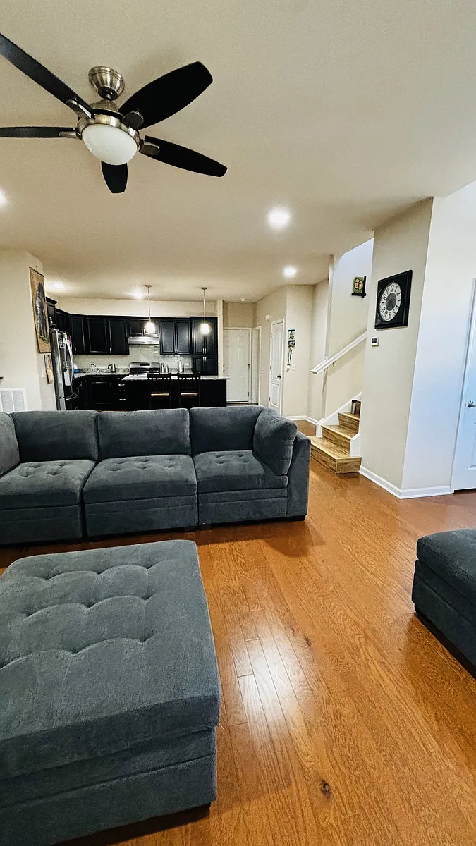 Living Room - 953 Times Square Dr
