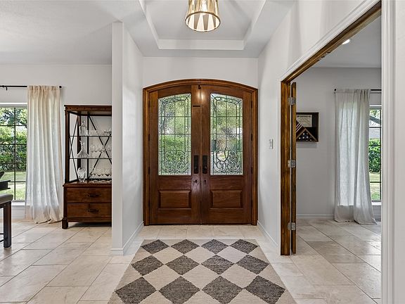 5th image of 7108 Hunters Ridge Dr