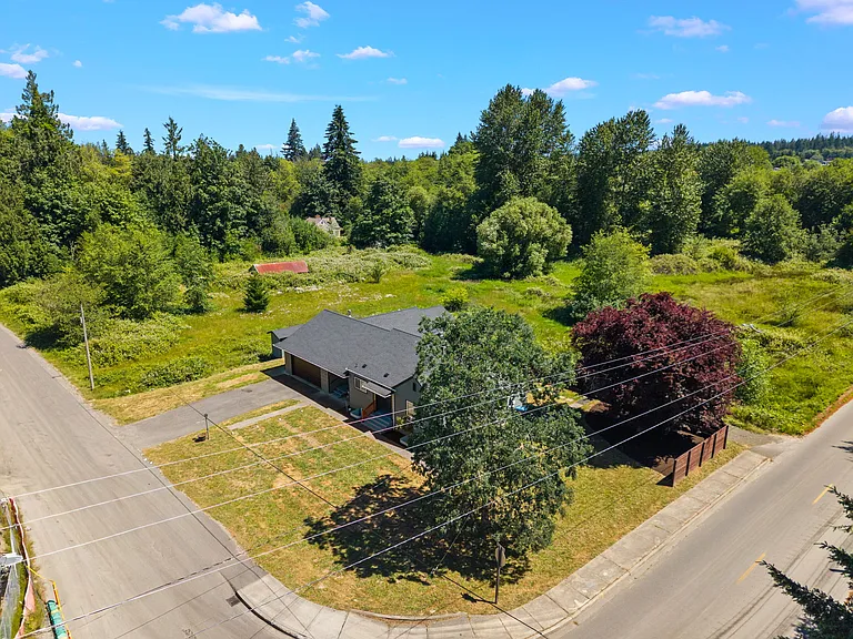 2843 Harold Dr SE #2 — Photo 17