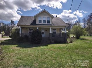 1555 Fairway Acres Rd, Lenoir, NC 28645