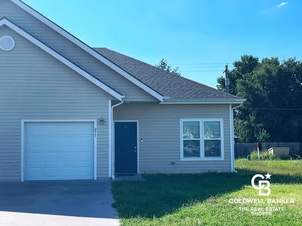 907 N Sunflower Ln, Ulysses, KS 67880