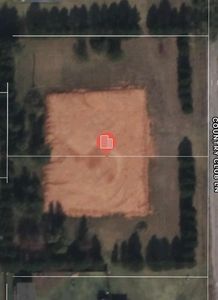 111 Country Club Ln, Blackwell, OK, 74631