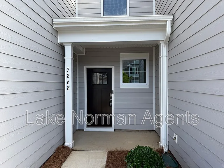 7868 Iron Rd — Photo 2