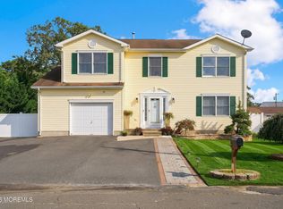 1118 5th Ave, Toms River, NJ 08757