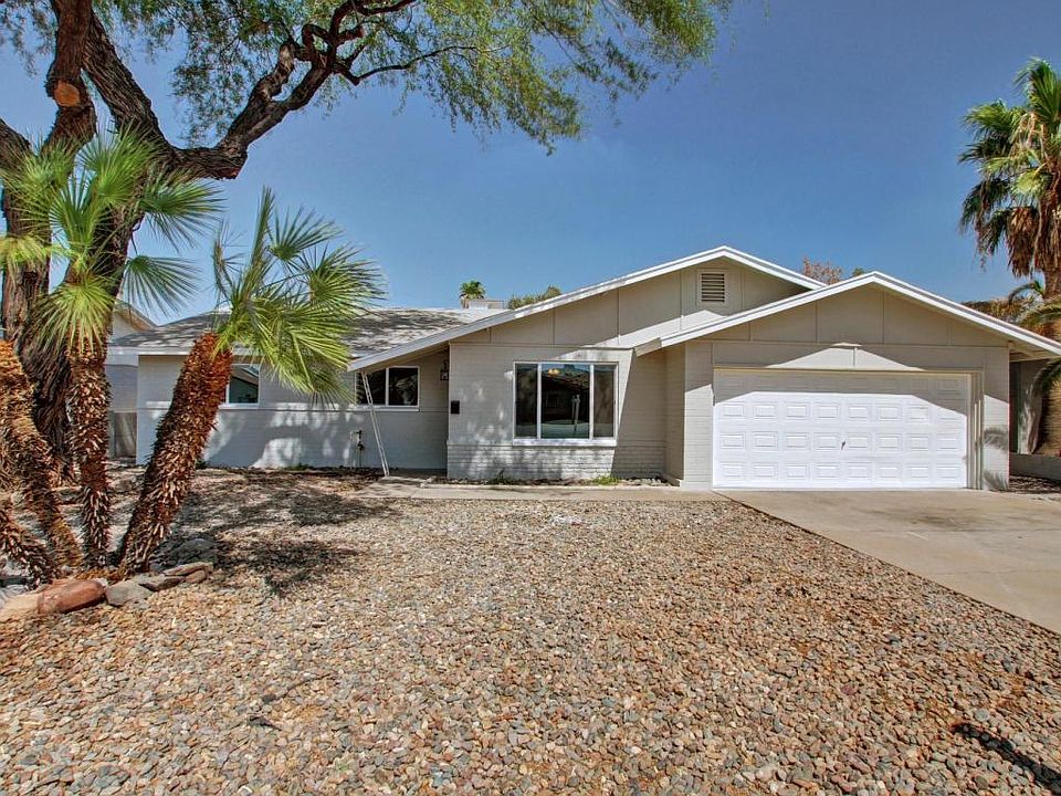 1st image of 3315 S La Corta Dr