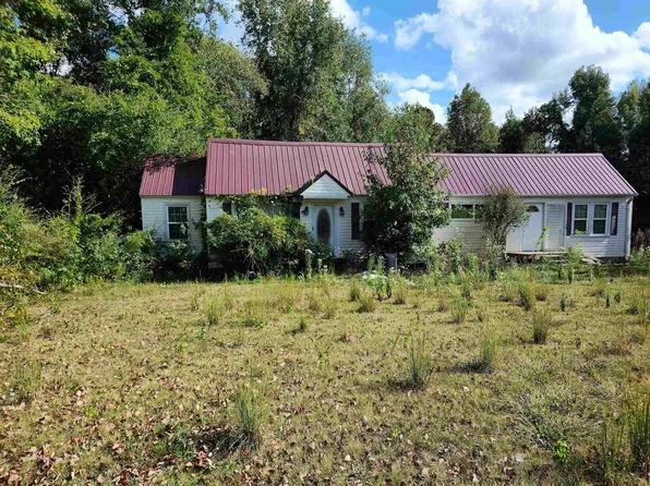 706 Pike Ave, Phil Campbell, AL 35581