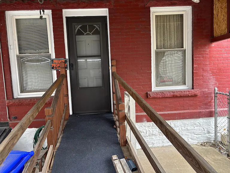 S Mercer St — Photo 15