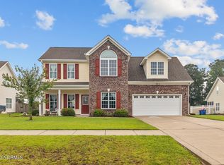 303 Elk Ct, Jacksonville, NC 28546
