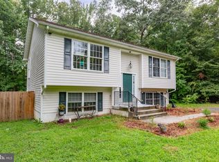 877 Campers Ln, Ruther Glen, VA 22546